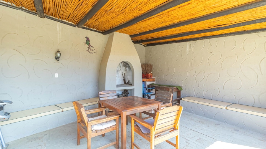 4 Bedroom Property for Sale in Riebeek Kasteel Western Cape